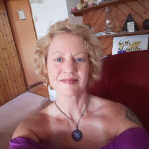 Female,  47 Saint Dogmaels, Uk